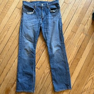 Straight legged Levi’s